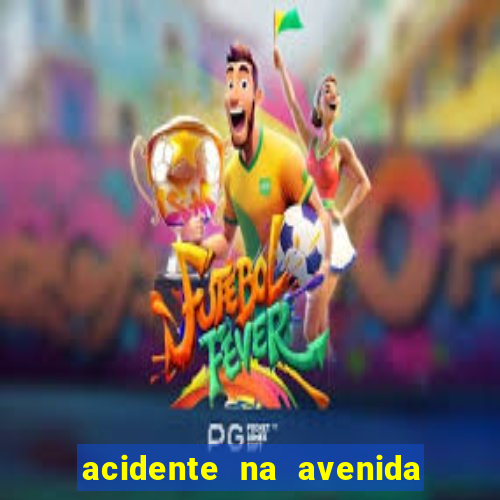 acidente na avenida arquiteto vila nova artigas