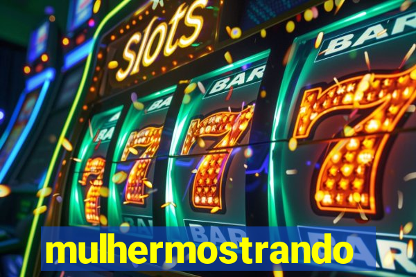 mulhermostrandoopeito